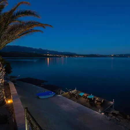 Lotus ポセダリェ