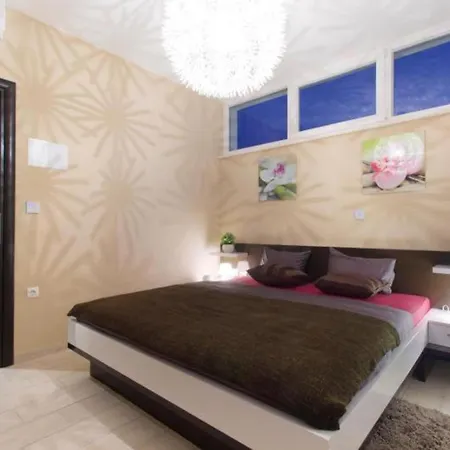 Lotus * ポセダリェ